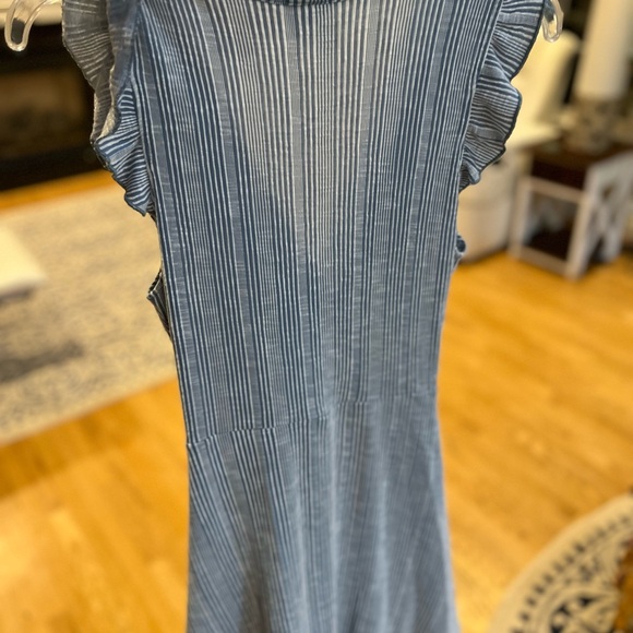 Ladies Size Small Caution To The Wind Blue Striped Mini Dress GUC - Picture 5 of 5